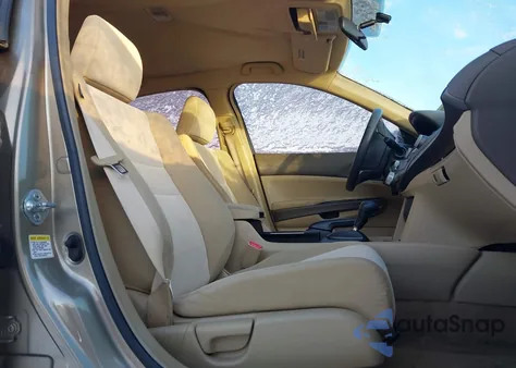 2009 Honda Accord 2.4 Lx-P from USA, damaged, VIN 1HGCP26499A085184